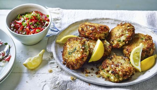 Crab and cod fishcakes with tomato salsa