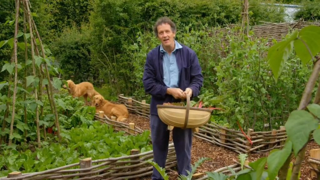 Gardeners World episode 14 2016 Monty has plenty of tips