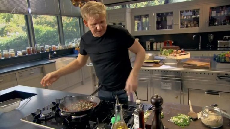 Gordon Ramsay S Ultimate Cookery Course Episode