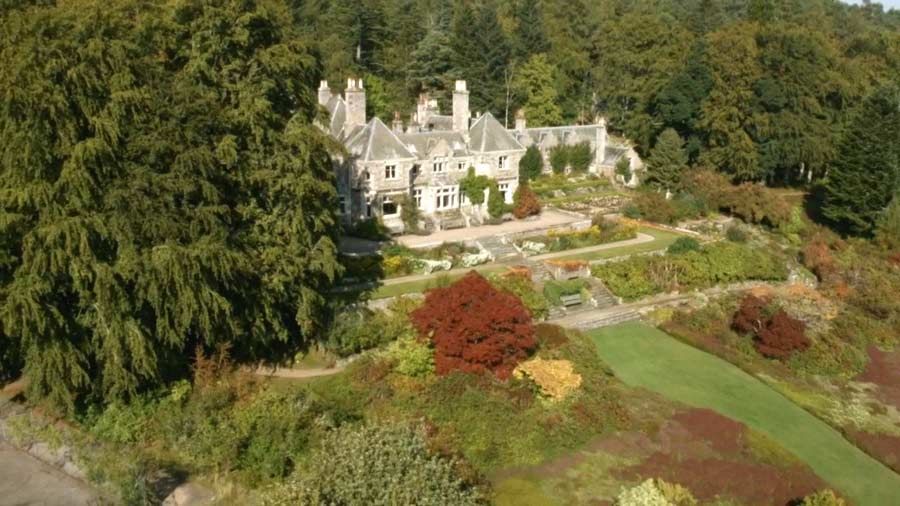 Read more about the article Glorious Gardens from Above episode 15 – Aberdeenshire