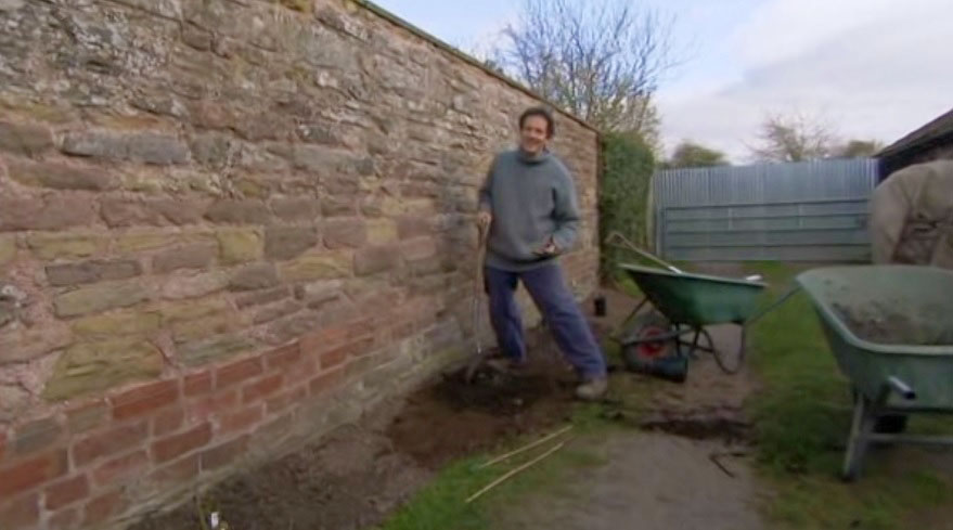 Read more about the article Gardeners World episode 4 2012