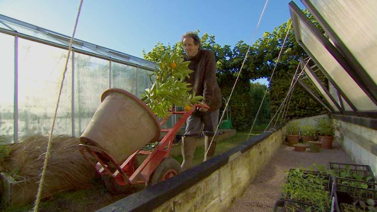 Gardeners World episode 27 2012