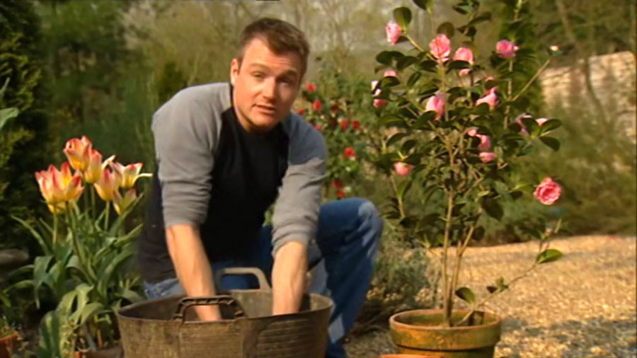Gardeners World episode 9 2002