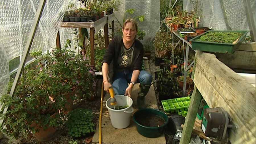 Gardeners World episode 28 2002