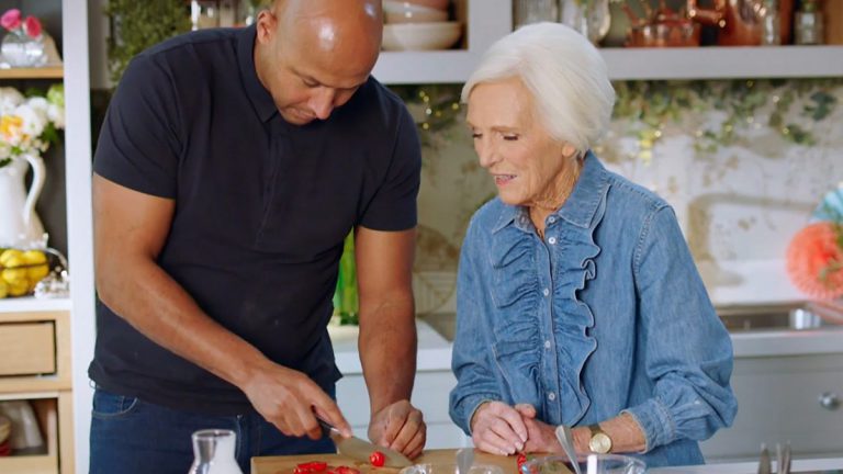 Mary Berry's Fantastic Feasts Episode 1 - HDclump