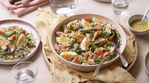 Hot-smoked salmon, rice and asparagus salad