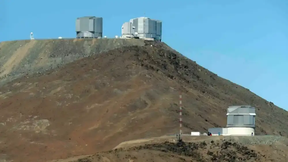 The Very Large Telescope - 1
