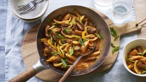 A steaming wok filled with tender beef strips, colorful vegetables, and a rich sauce. This Mary Berry beef chow mein recipe is a classic Chinese takeout favorite that you can easily make at home.