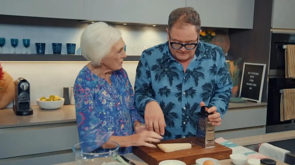 Mary's Foolproof Dinners episode 1 - Alan Carr